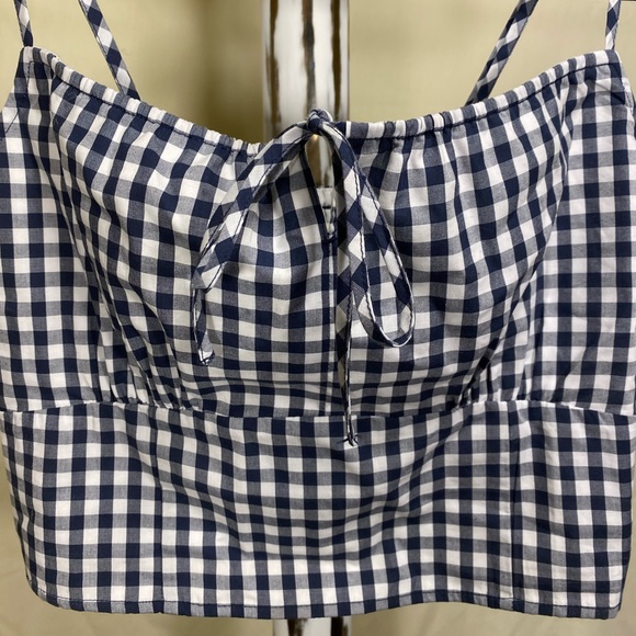 Abercrombie & Fitch Tie Front Poplin Cami Top - Picture 3 of 10